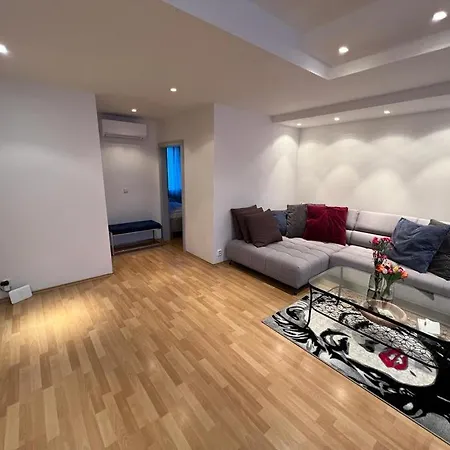 Iren Apartmán *
